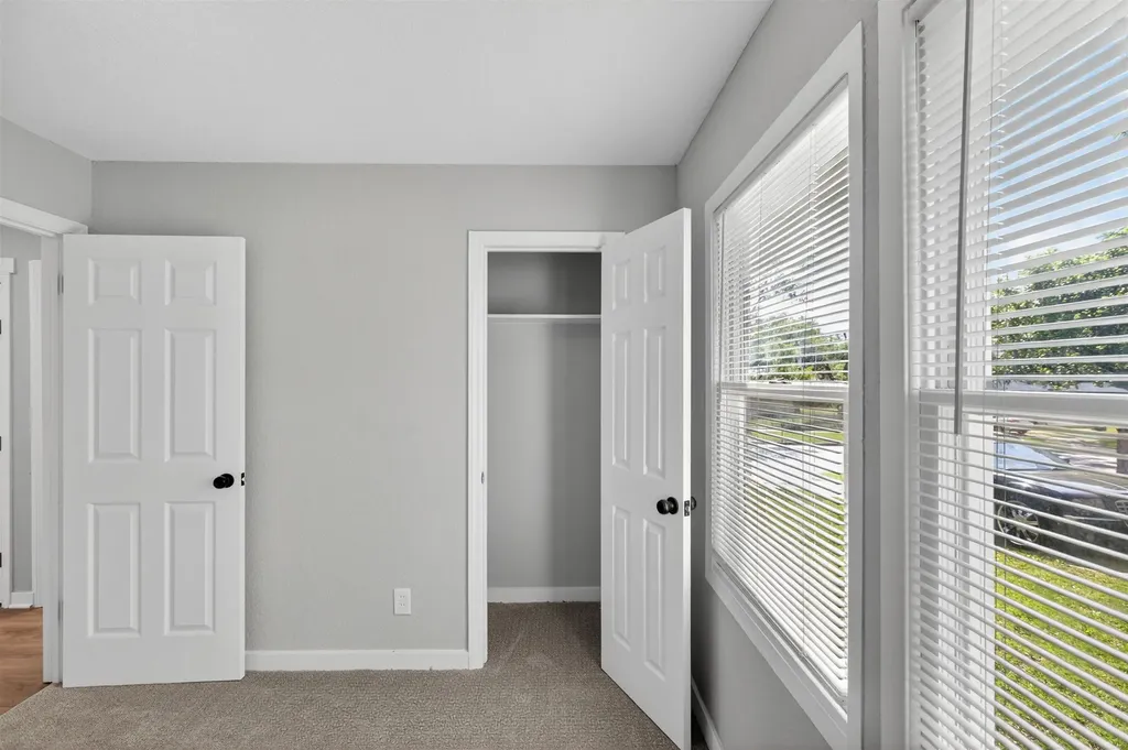 2323 N Estelle Avenue Wichita KS 67219