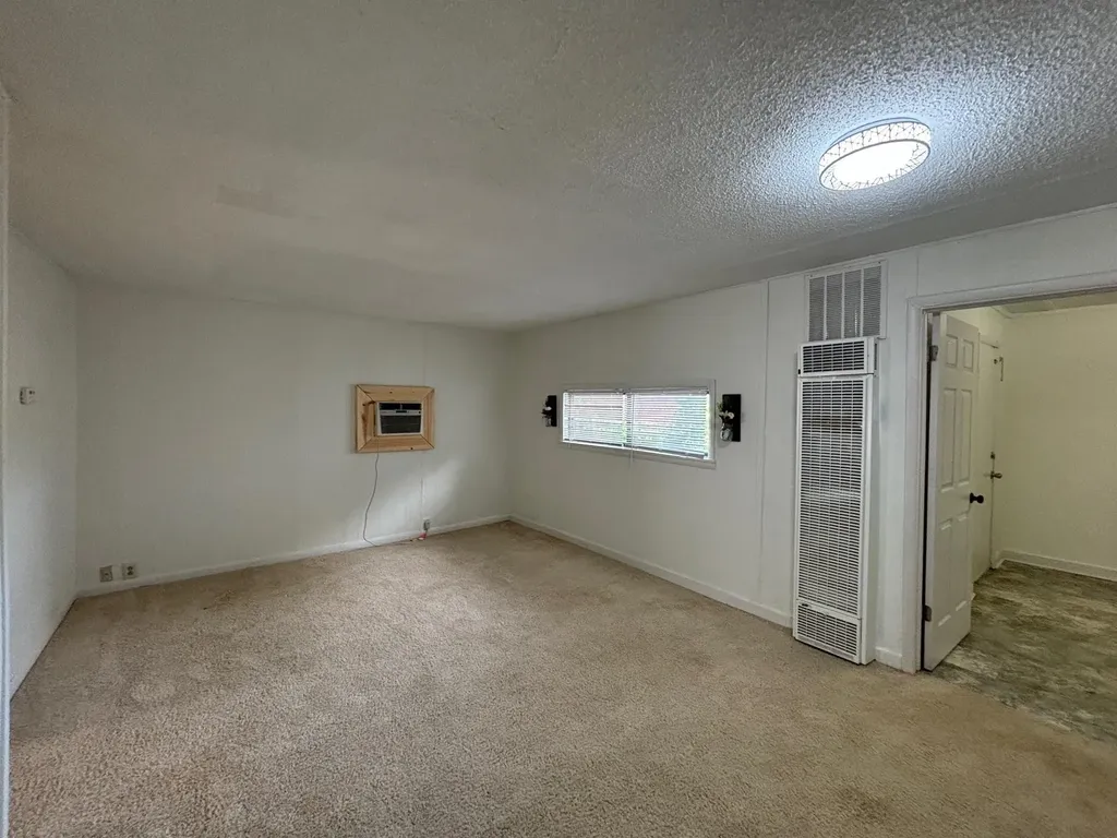 5239 S Spruce Wichita KS 67216