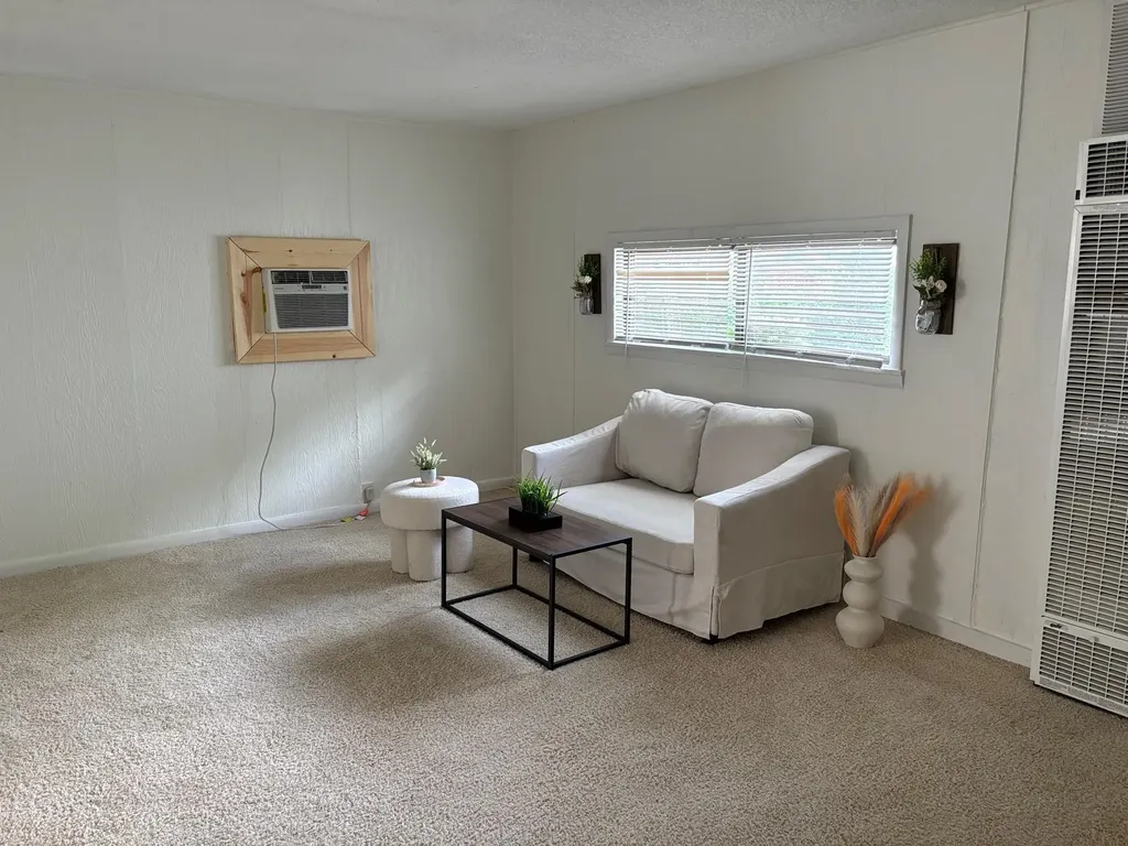 5239 S Spruce Wichita KS 67216