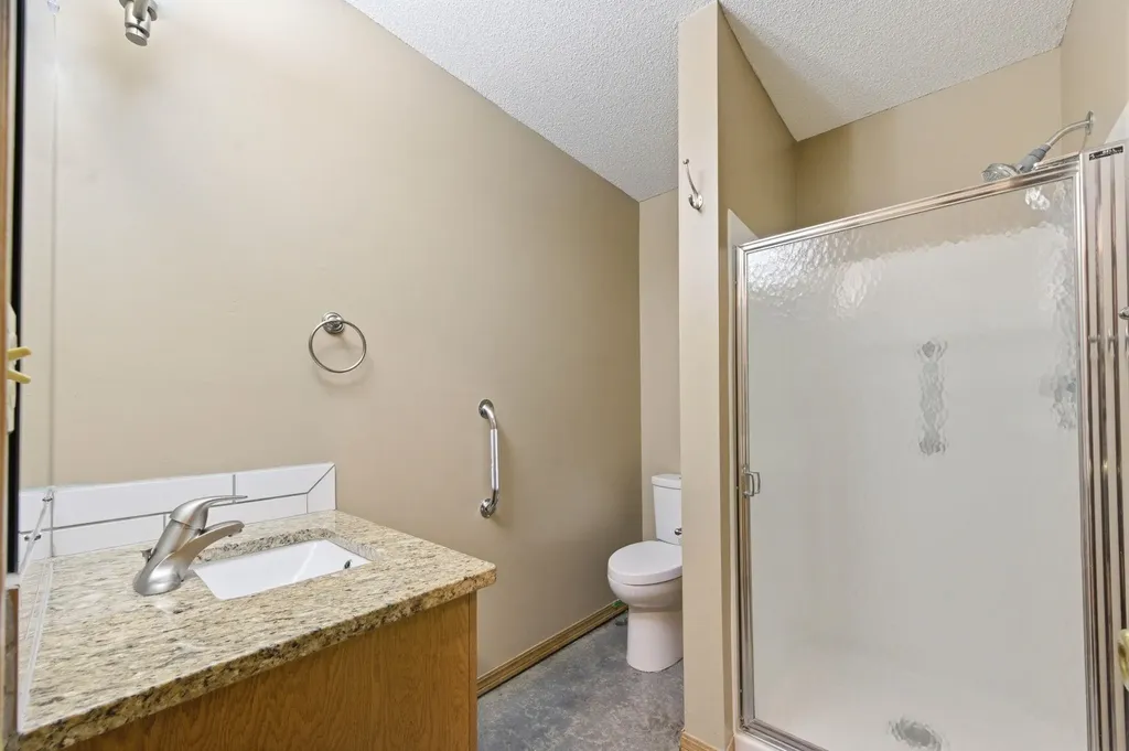 1325 N Pine Grove Court Wichita KS 67212