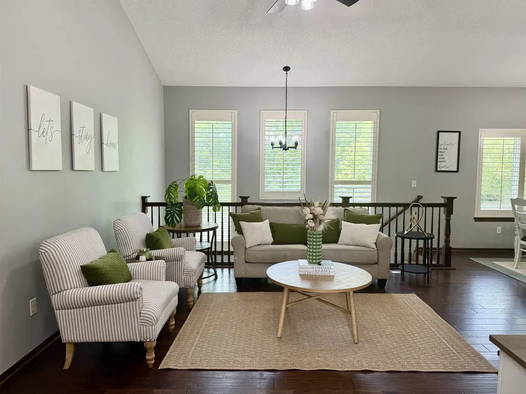 2615 N Woodridge Court Wichita KS 67226