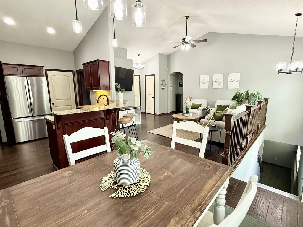 2615 N Woodridge Court Wichita KS 67226