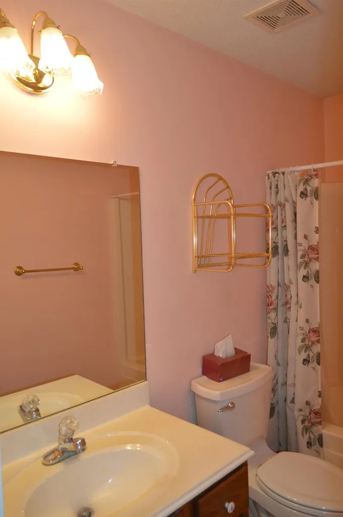 10316 E Osie Circle Wichita KS 67207