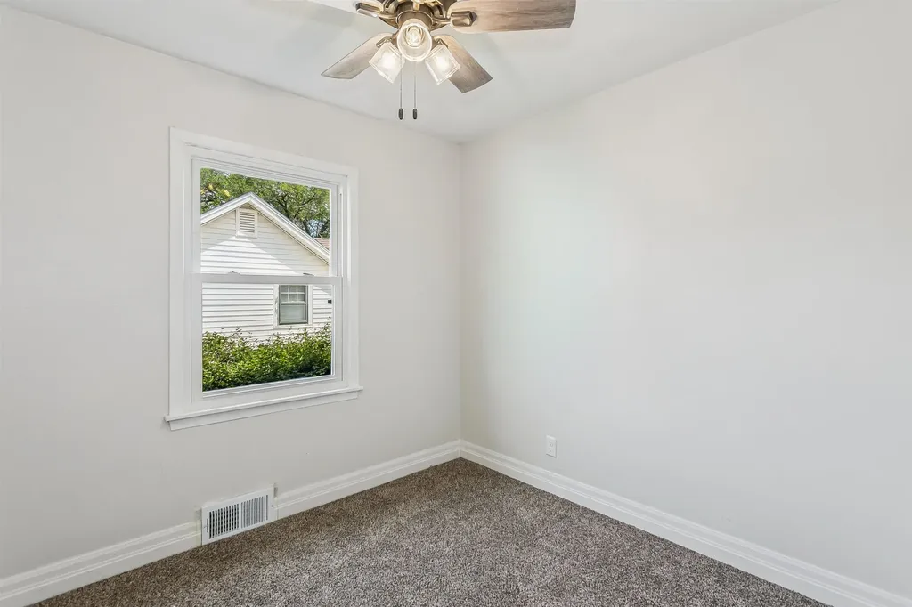 603 N High El Dorado KS 67042