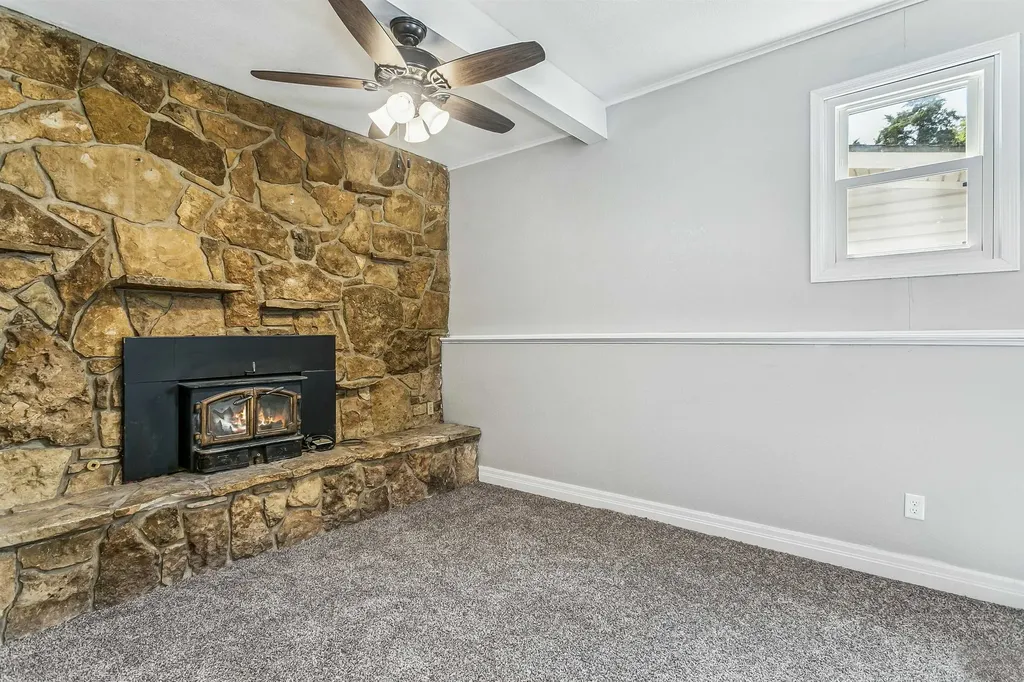 603 N High El Dorado KS 67042