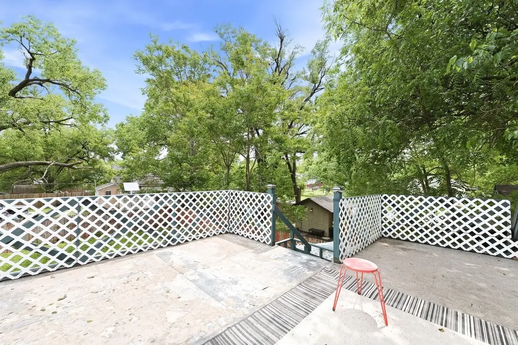 352 S Sheridan Wichita KS 67213