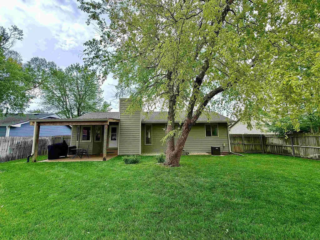 9714 W Greenspoint Street Wichita KS 67205-1513