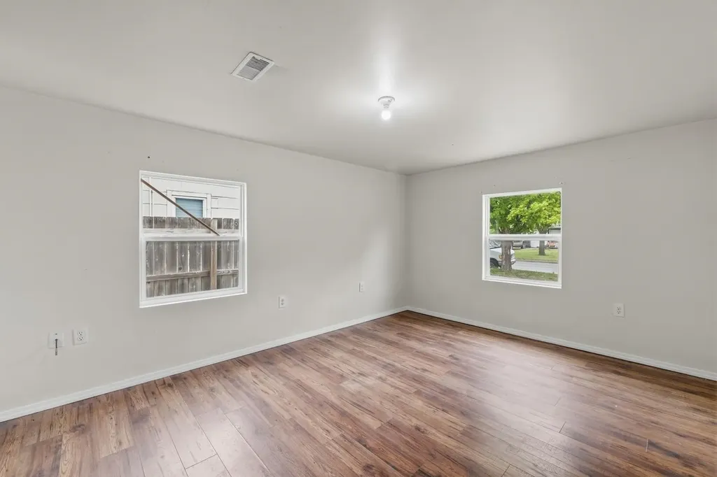 2531 S Washington Avenue Wichita KS 67216