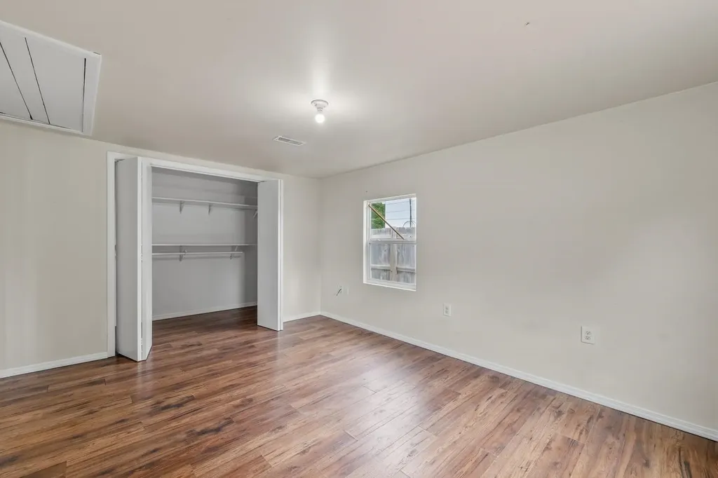 2531 S Washington Avenue Wichita KS 67216