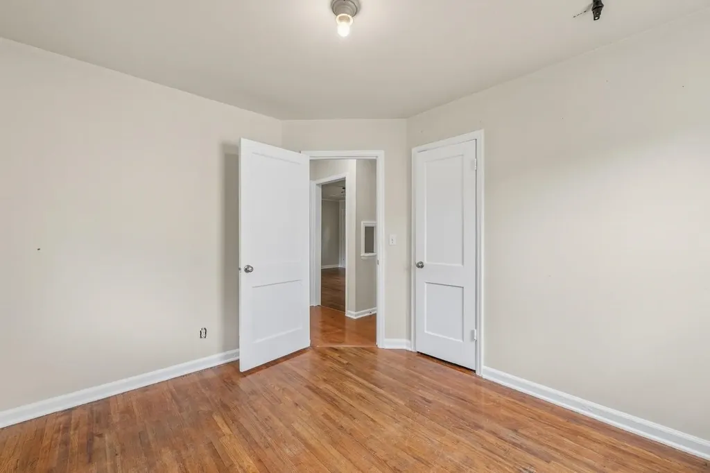 2531 S Washington Avenue Wichita KS 67216