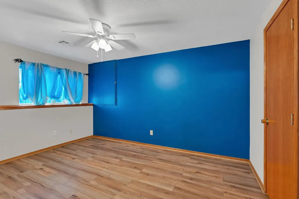 1307 W Hannah Lane Haysville KS 67060