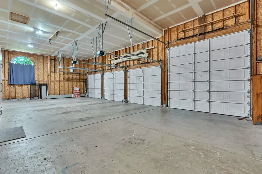 1307 W Hannah Lane Haysville KS 67060