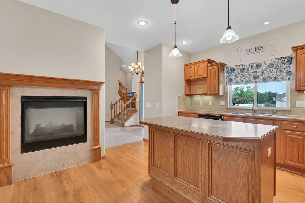 1307 W Hannah Lane Haysville KS 67060