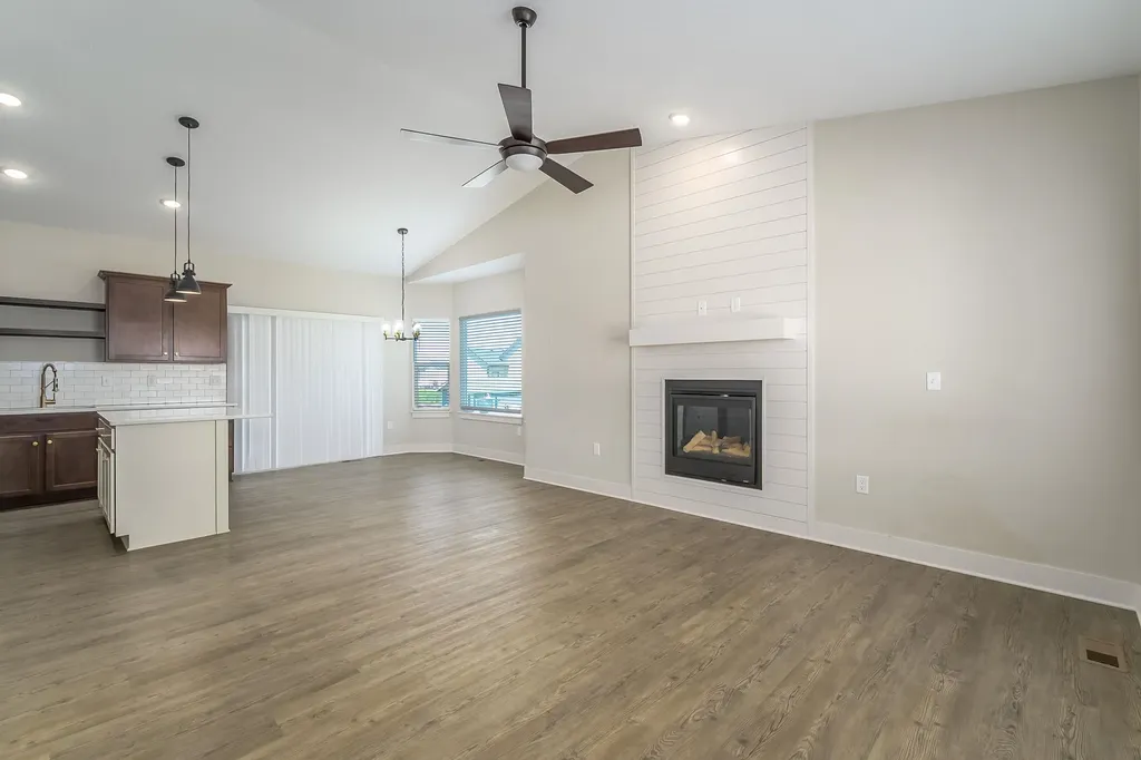 5304 W 46th Street S Wichita KS 67215-5201