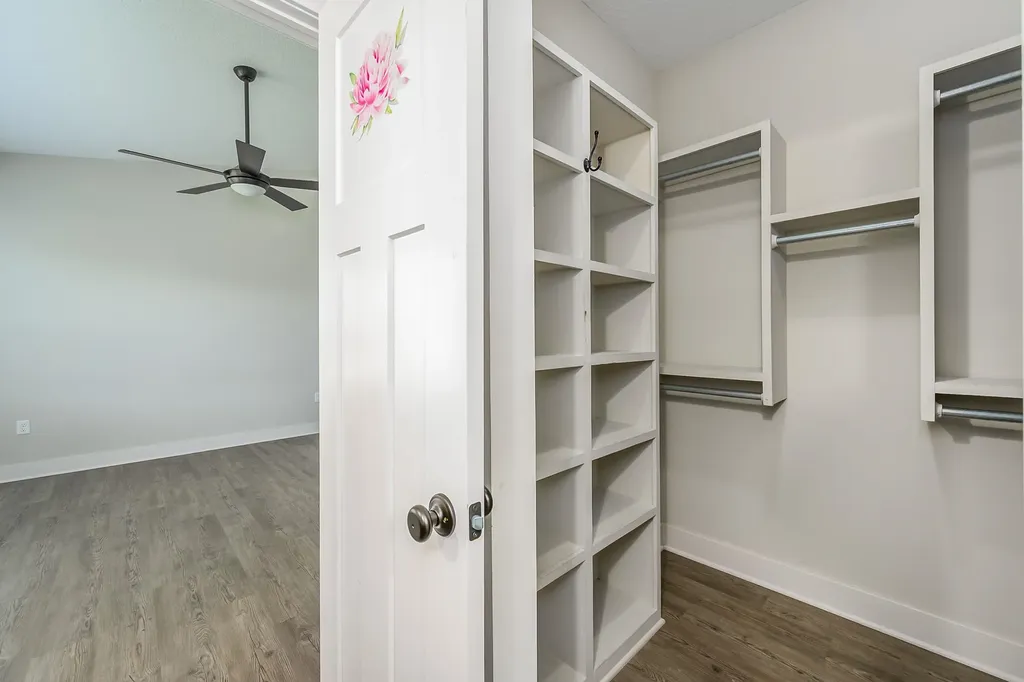 5304 W 46th Street S Wichita KS 67215-5201