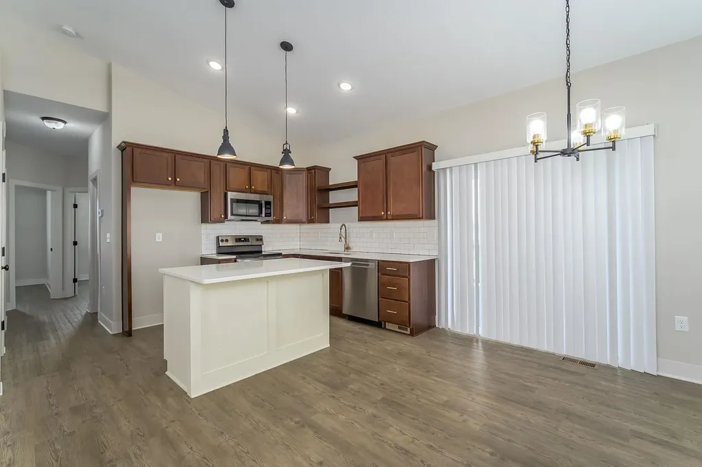 5304 W 46th Street S Wichita KS 67215-5201