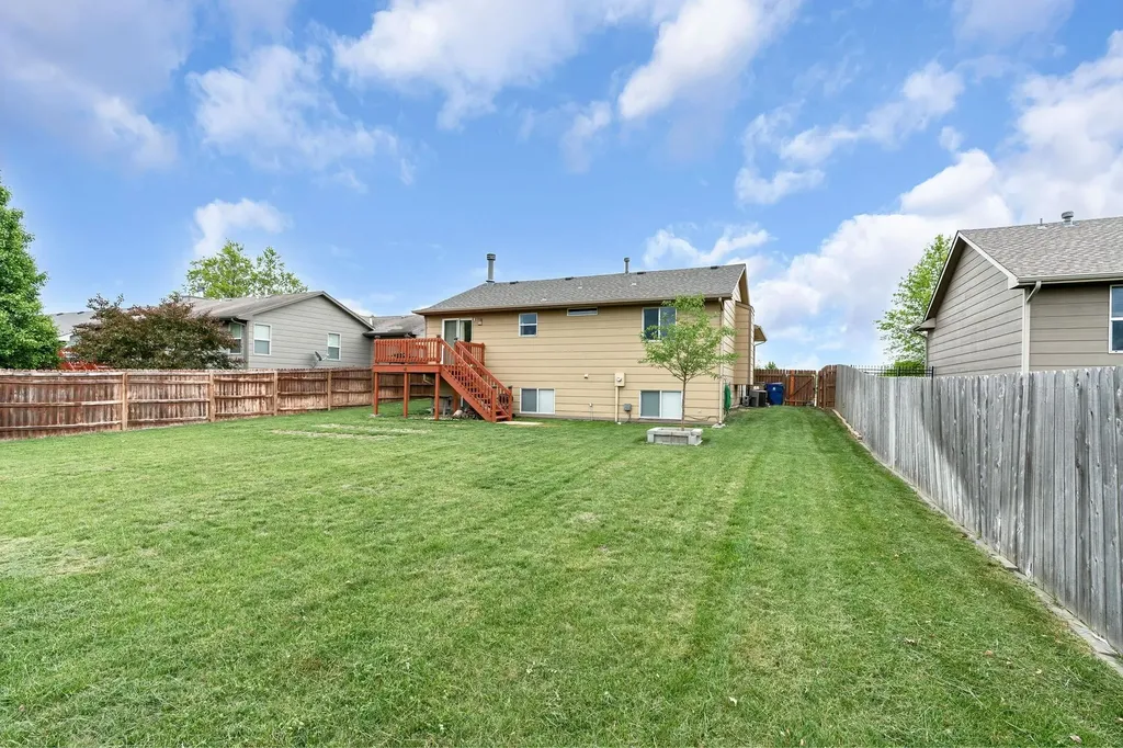 6975 N Wendell Street Park City KS 67219