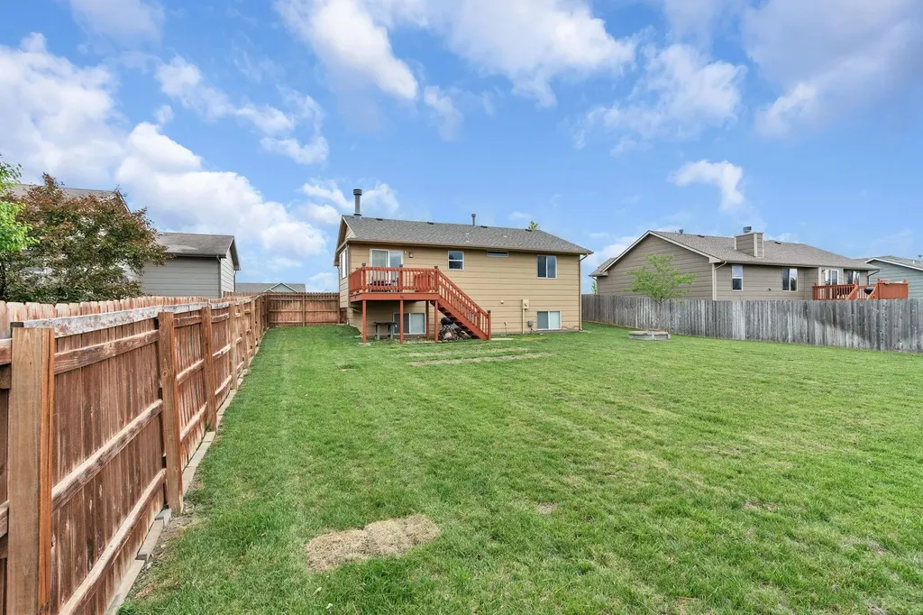6975 N Wendell Street Park City KS 67219