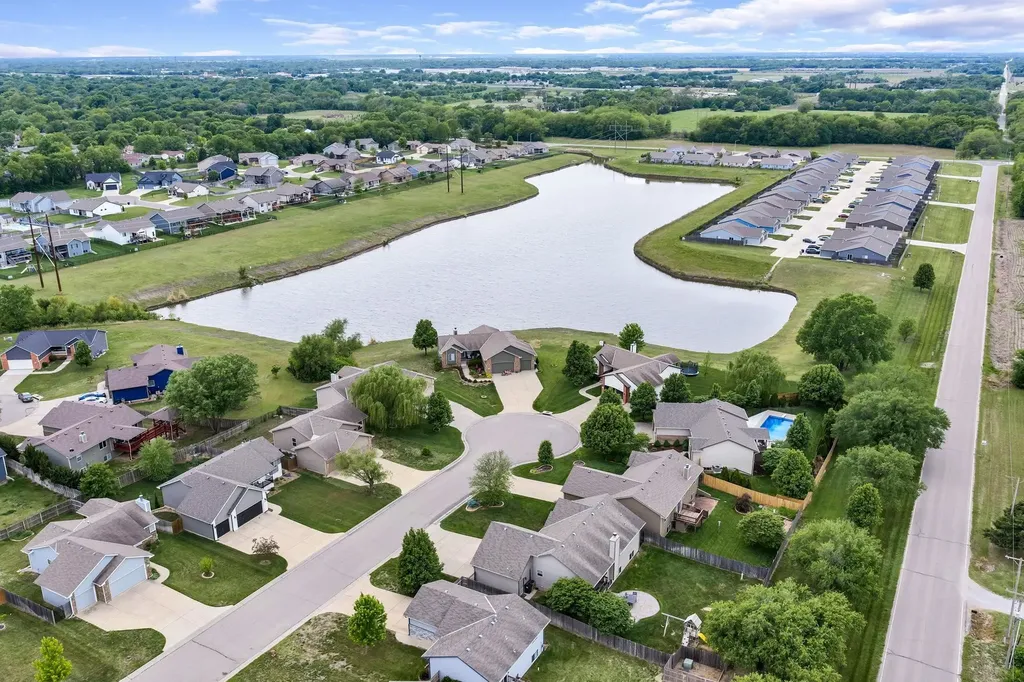 6975 N Wendell Street Park City KS 67219
