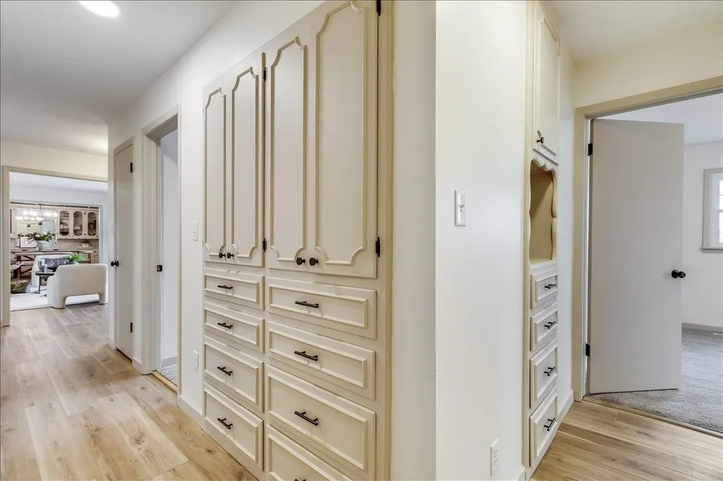 1611 N Rock Road Mulvane KS 67110