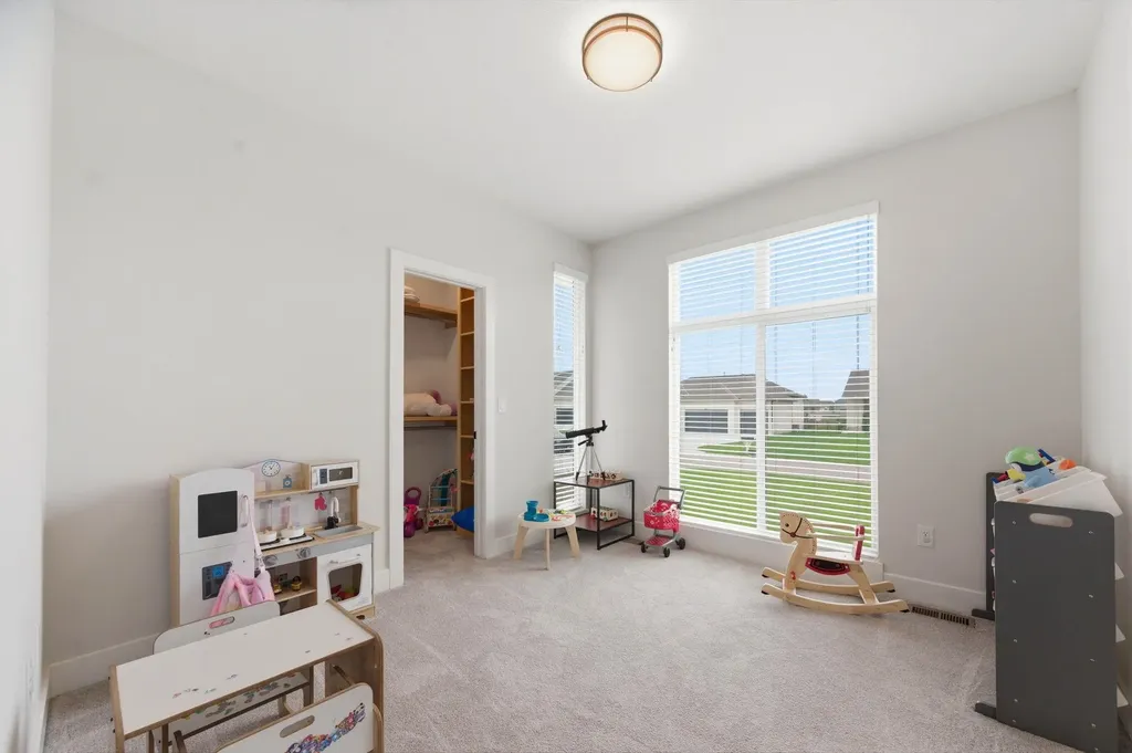 1113 W Lakeway Court Andover KS 67002