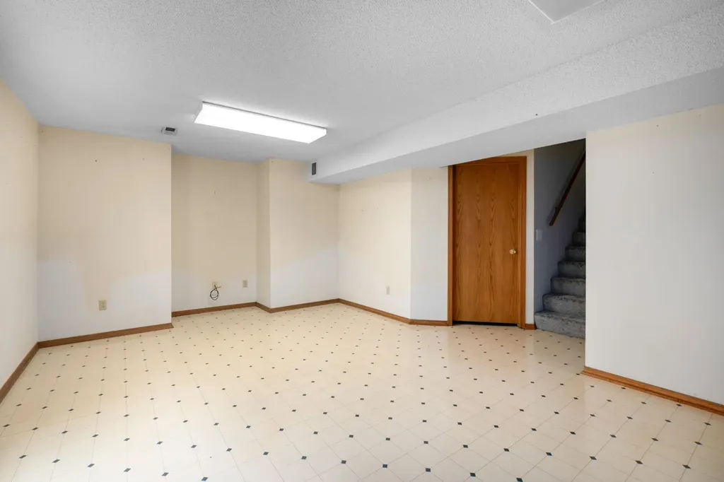 919 W Cedarwood Court Andover KS 67002