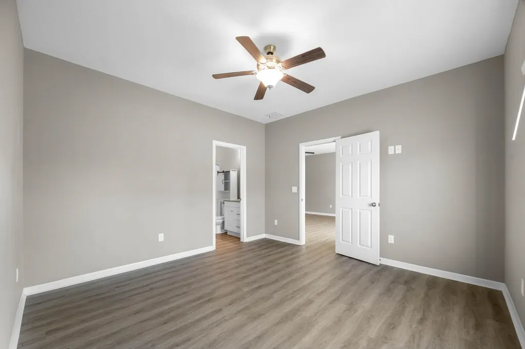 5287 N Toben Wichita KS 67226