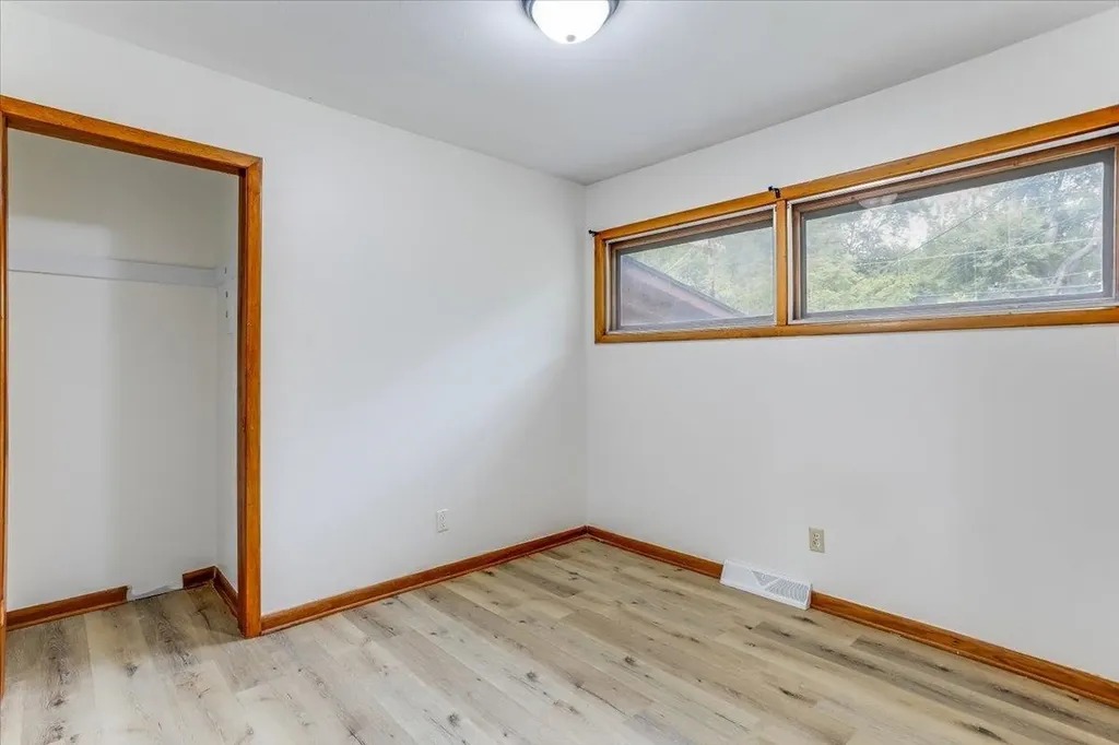 112 W Lincoln Derby KS 67037