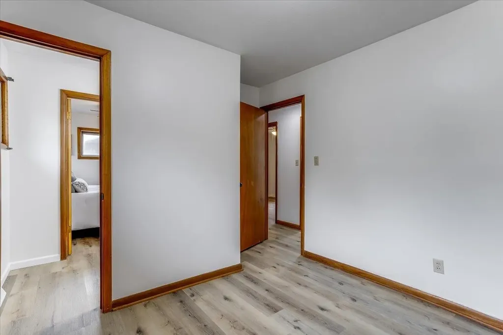 112 W Lincoln Derby KS 67037