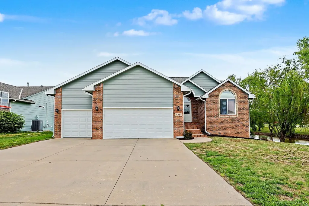 630 S Stoneridge Street Valley Center KS 67147