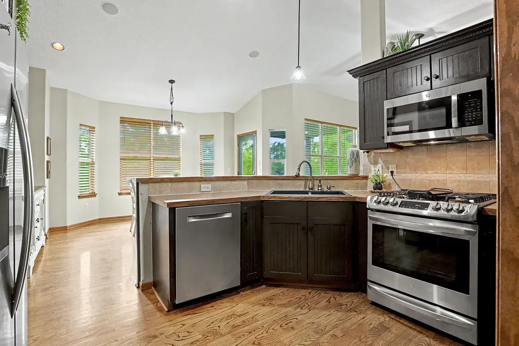 630 S Stoneridge Street Valley Center KS 67147