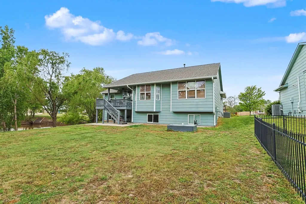 630 S Stoneridge Street Valley Center KS 67147