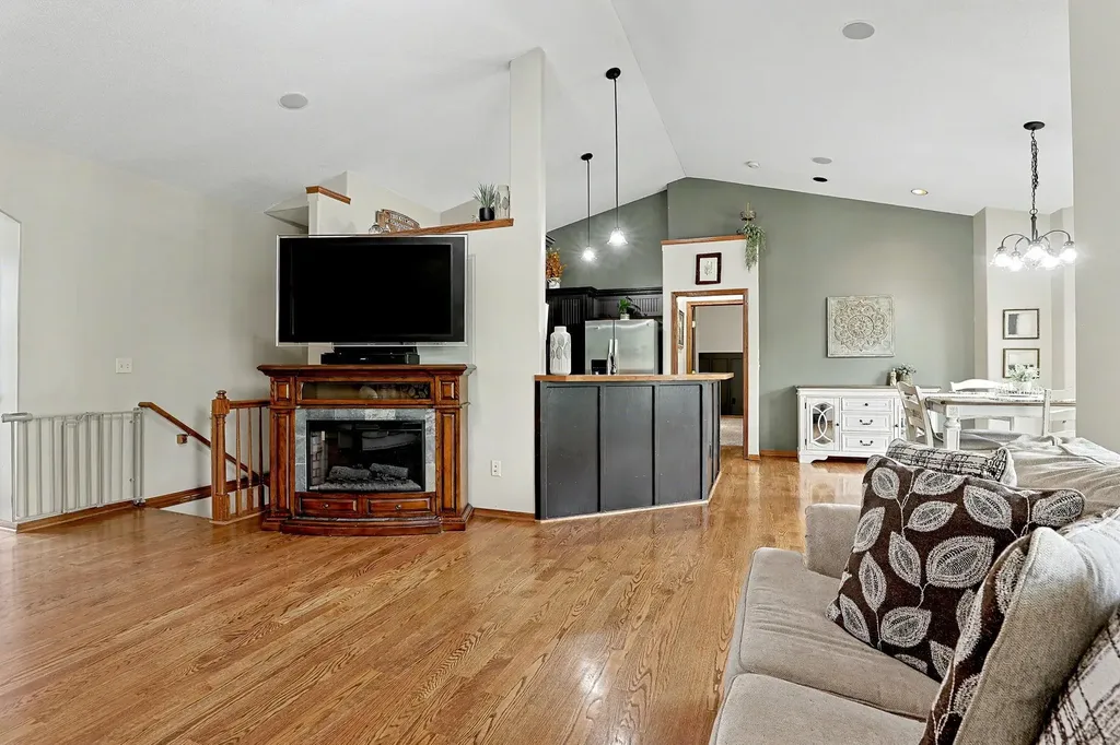 630 S Stoneridge Street Valley Center KS 67147