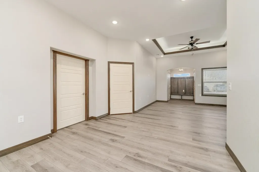 320 N Warren Rose Hill KS 67133