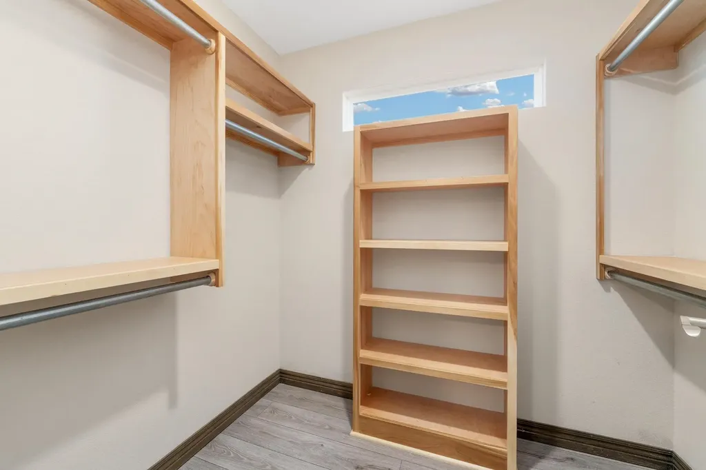 320 N Warren Rose Hill KS 67133