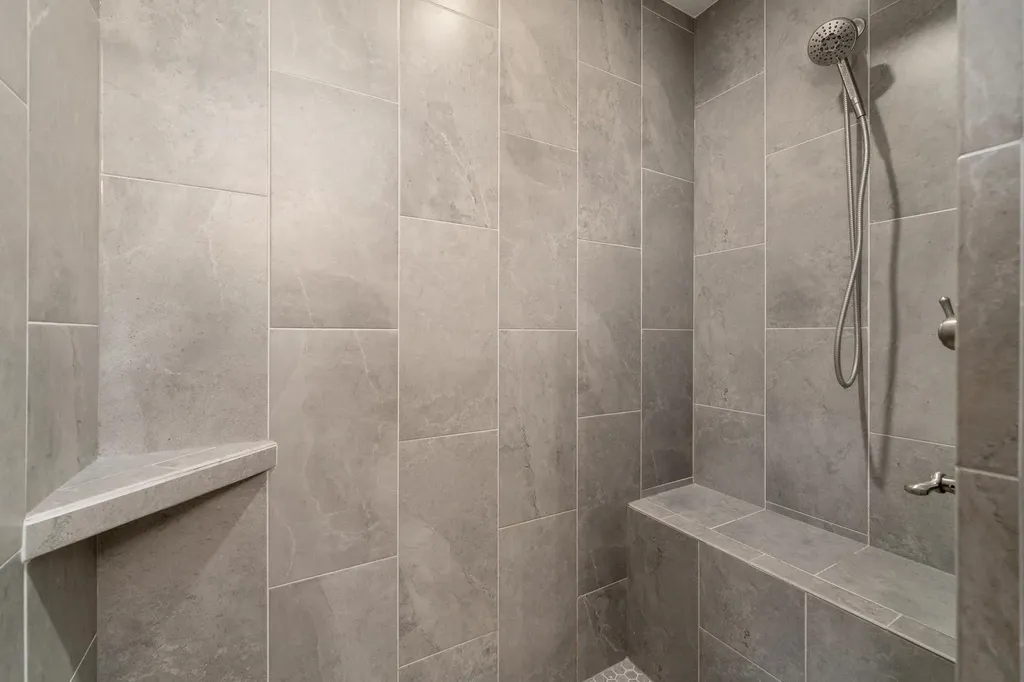 320 N Warren Rose Hill KS 67133