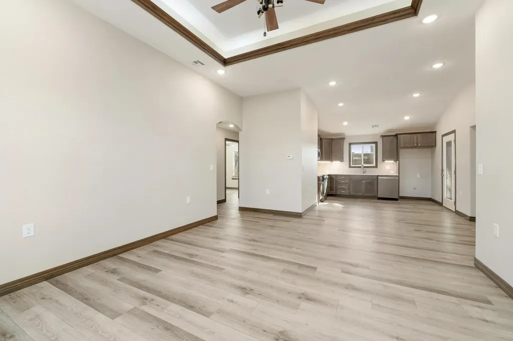 320 N Warren Rose Hill KS 67133