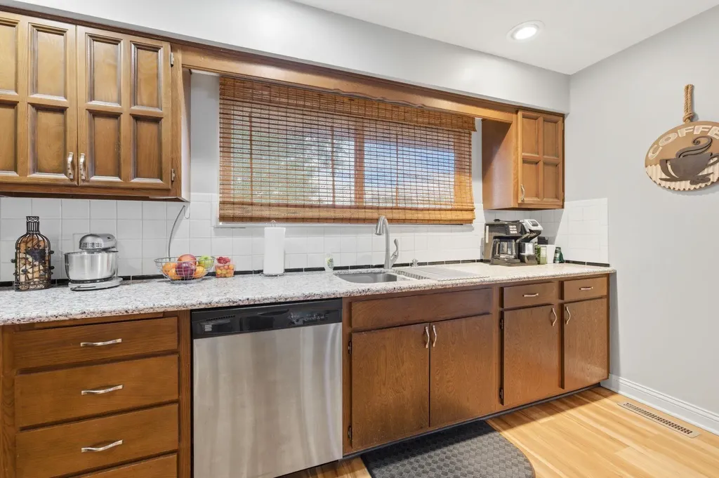8201 E Harry Street Wichita KS 67207