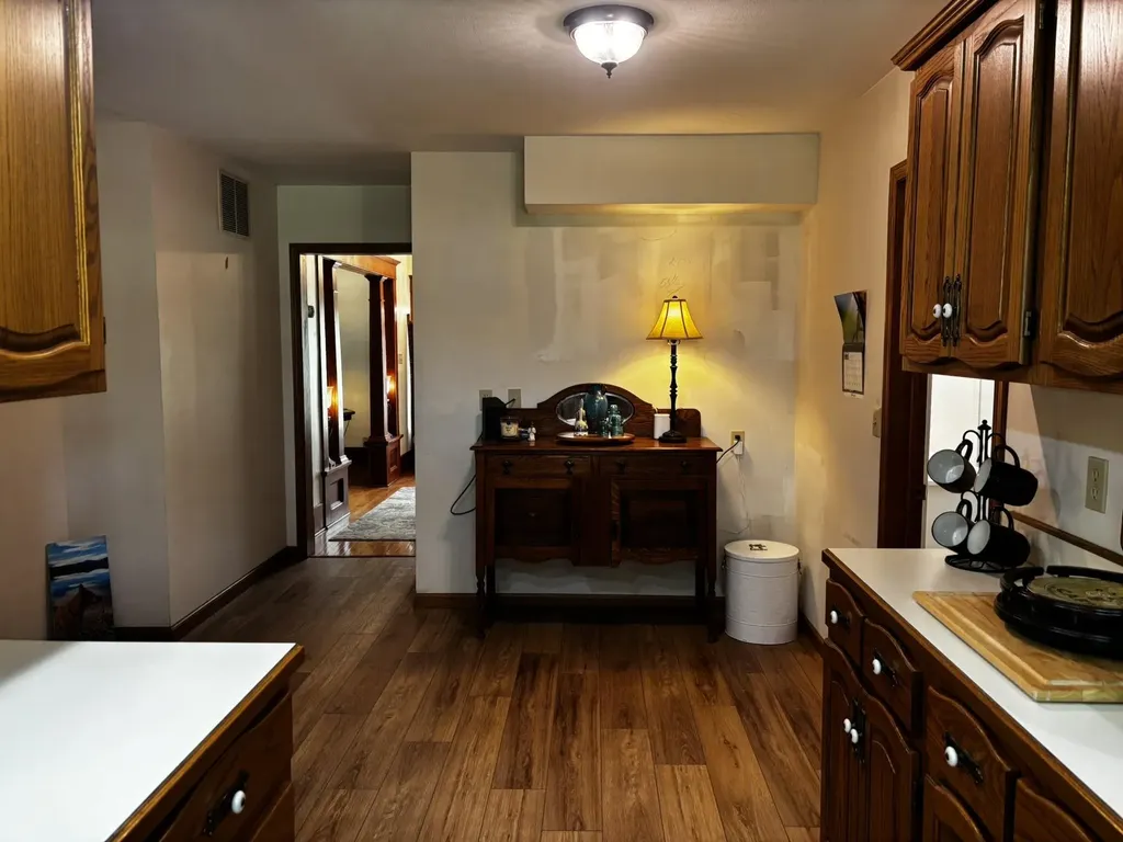 9720 S Ridge Sedgwick KS 67135