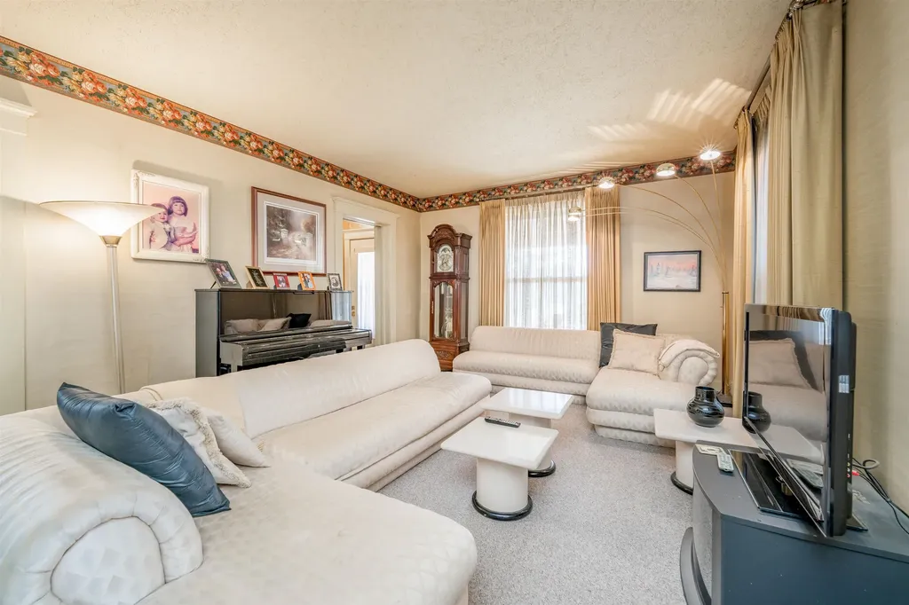 424 N Bluff Anthony KS 67003
