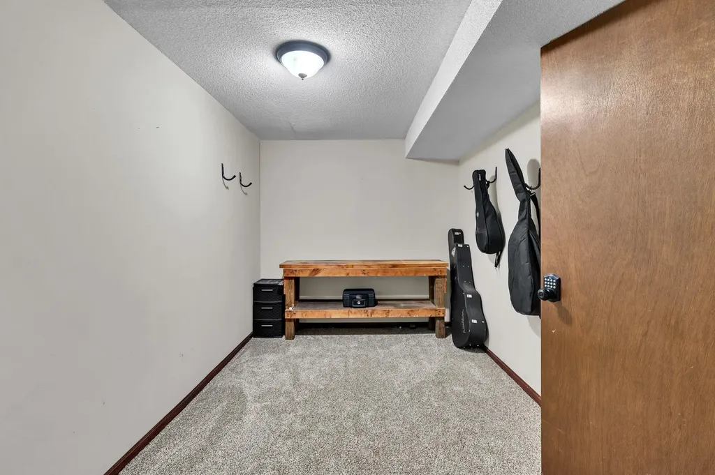 1304 N Denmark Street Wichita KS 67212