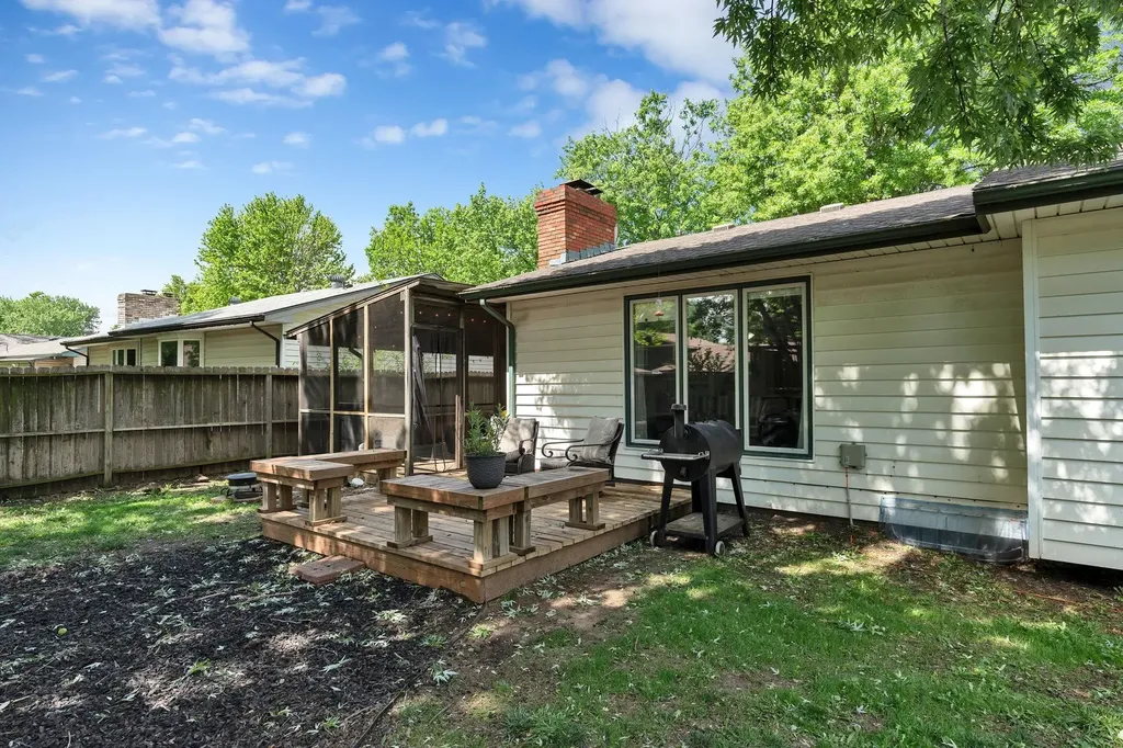 1304 N Denmark Street Wichita KS 67212