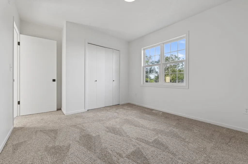 13610 E Deerfield Trail Derby KS 67037