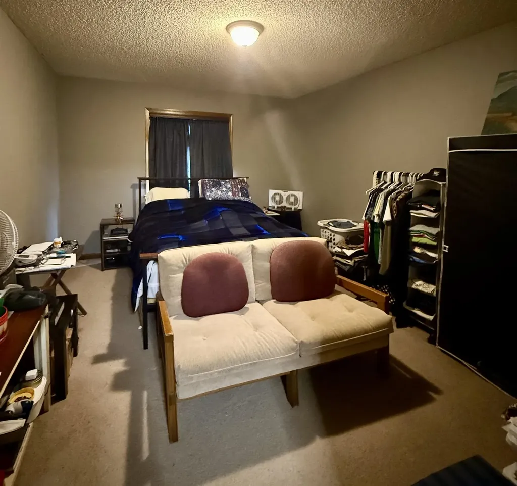 2022 N Old Manor Road Wichita KS 67208