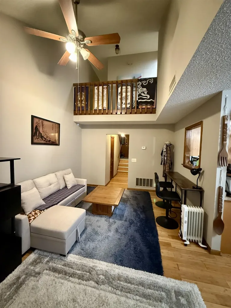 2022 N Old Manor Road Wichita KS 67208