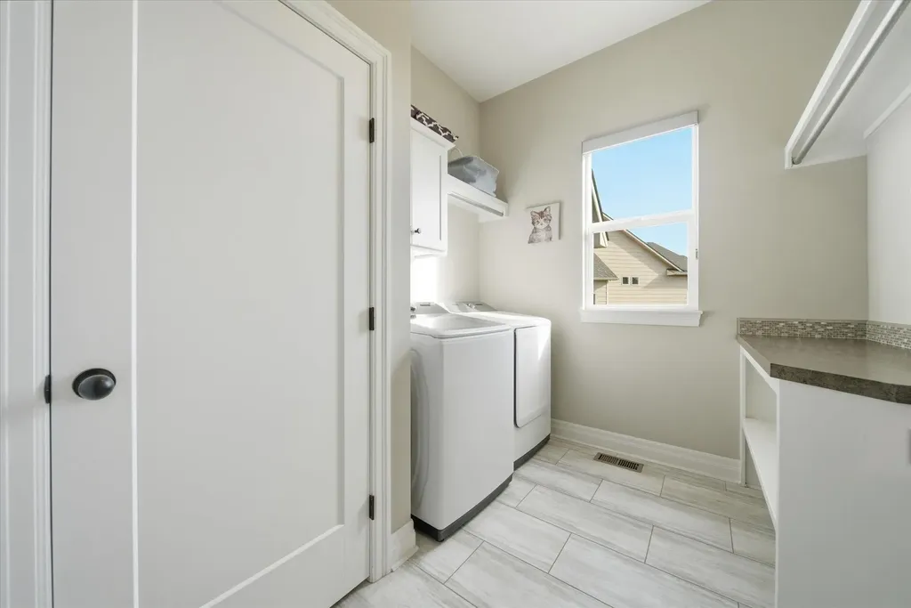 3616 N Crest Court Wichita KS 67226