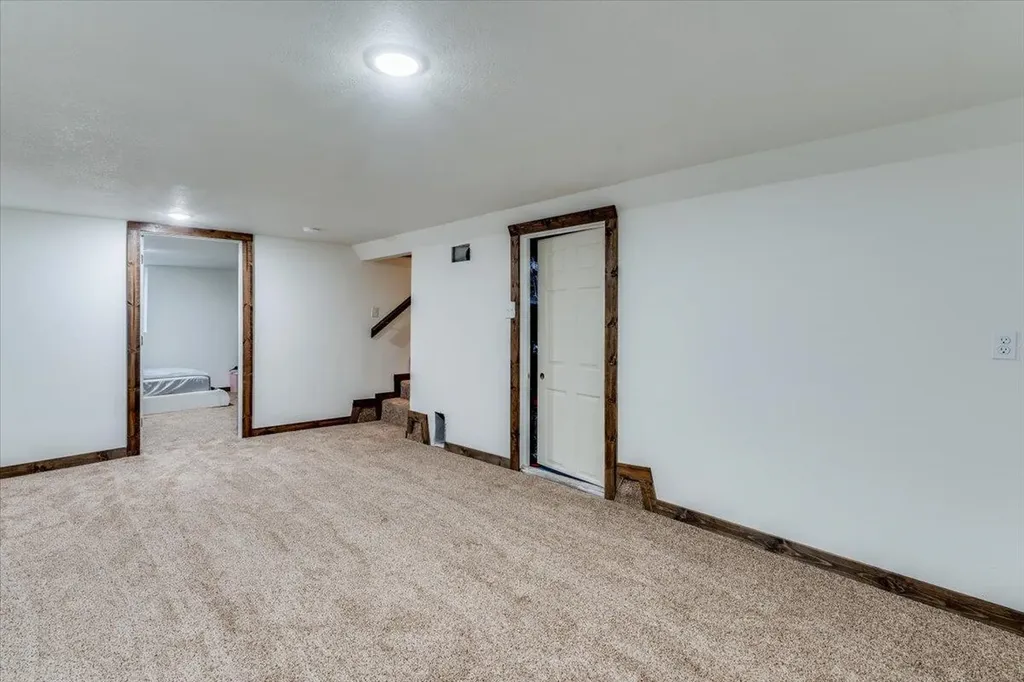 3238 S Edwards Wichita KS 67217