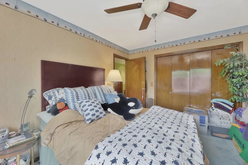 641 N Woodlawn Wichita KS 67208