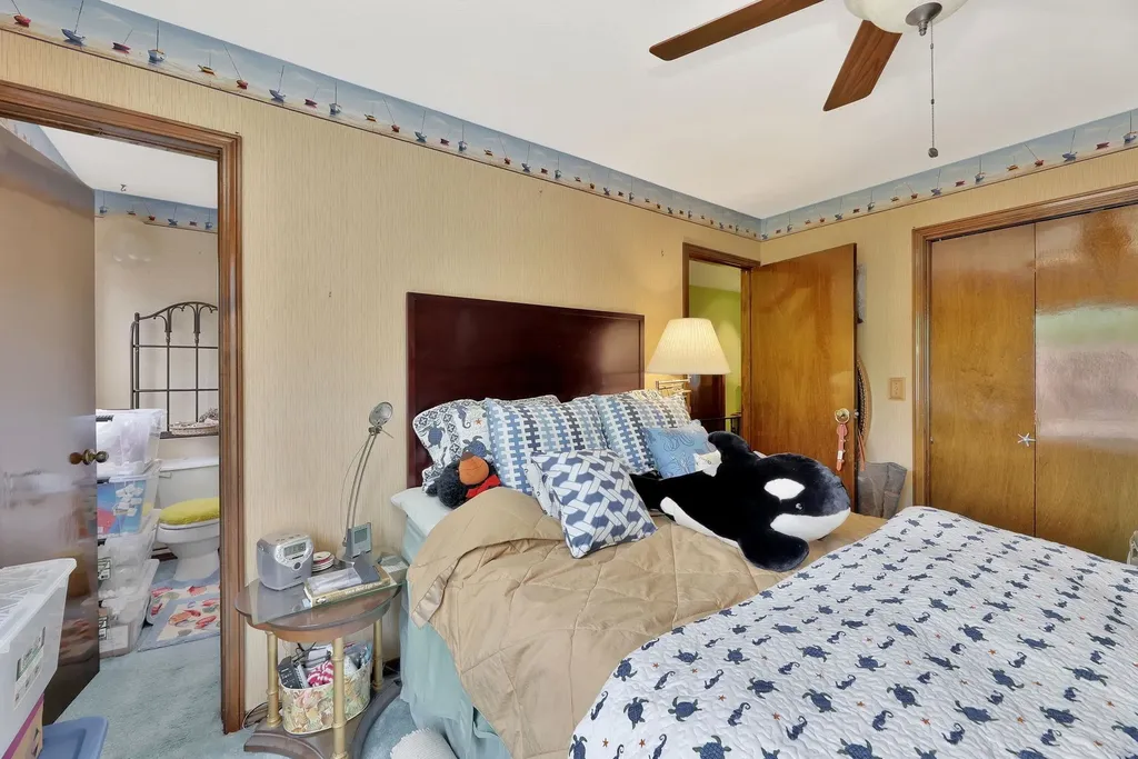 641 N Woodlawn Wichita KS 67208
