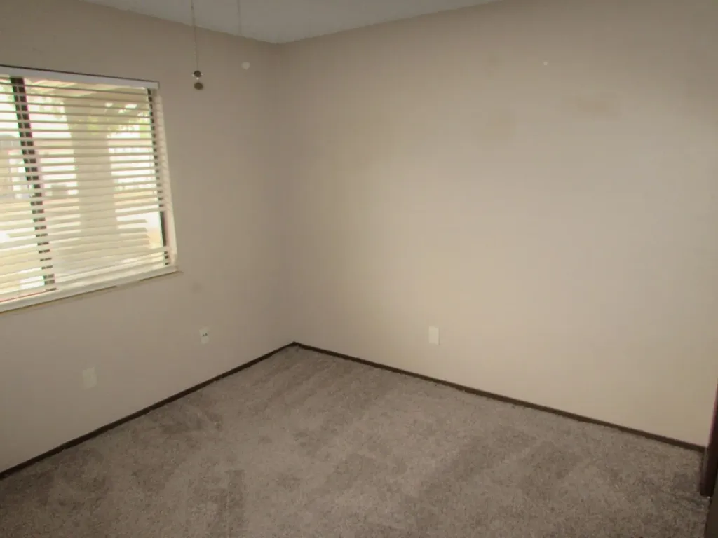 447 S Paula Wichita KS 67209
